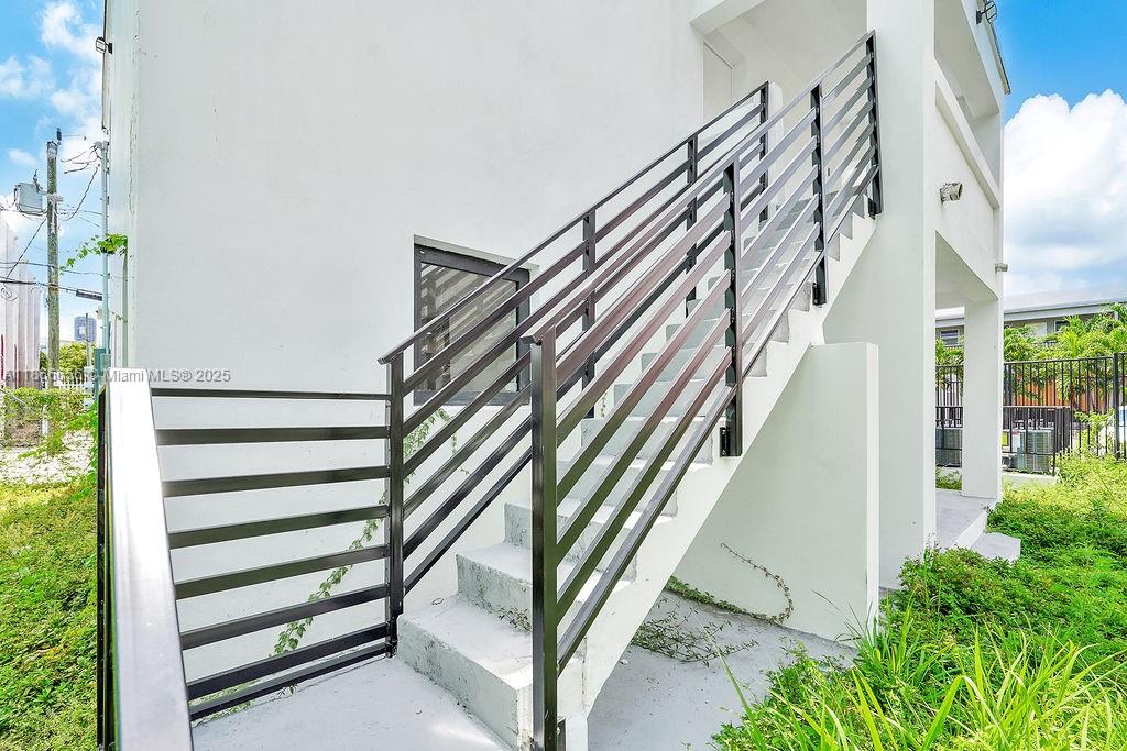   /  2752 sq. ft. $ 2025-08-27 0 Photo