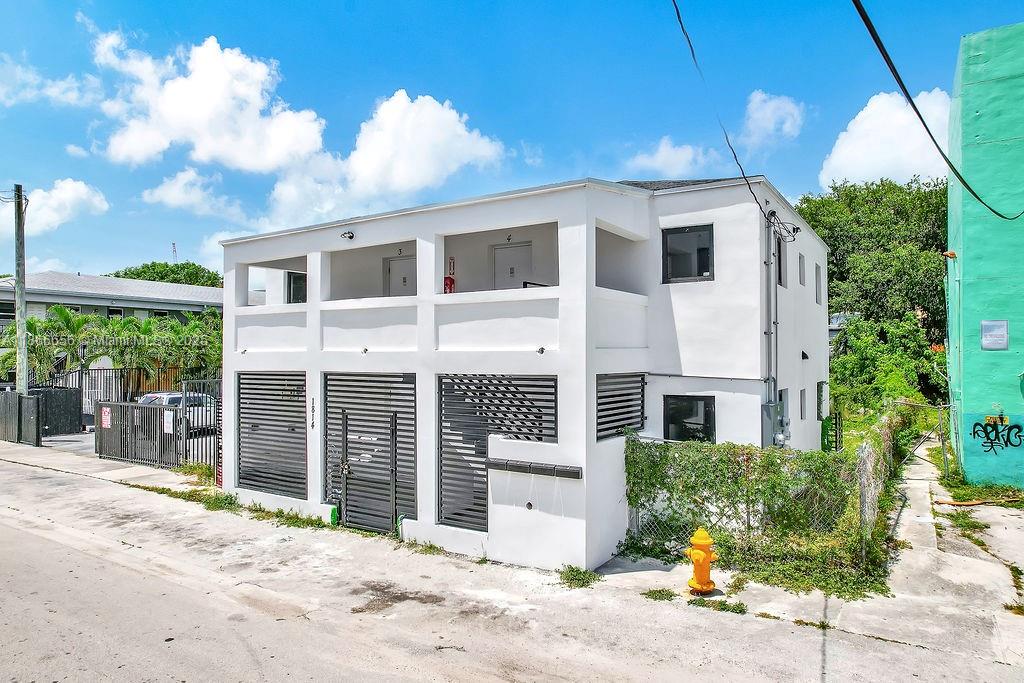   /  2752 sq. ft. $ 2025-08-27 0 Photo
