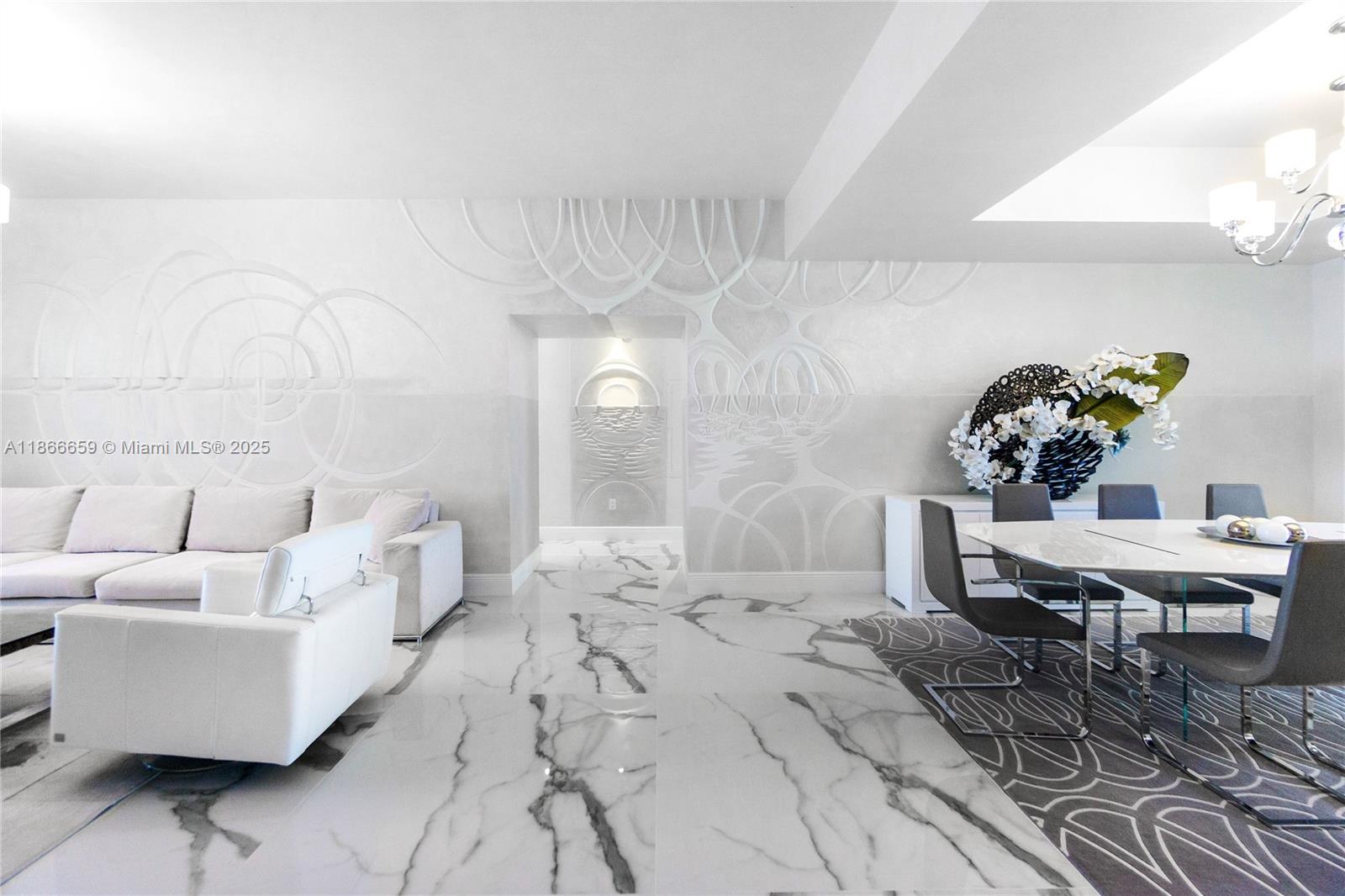 See details 2606 2 / 4 2558 sq. ft. $ 2025-08-27 0 Photo