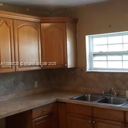   /   sq. ft. $ 2025-08-27 0 Photo
