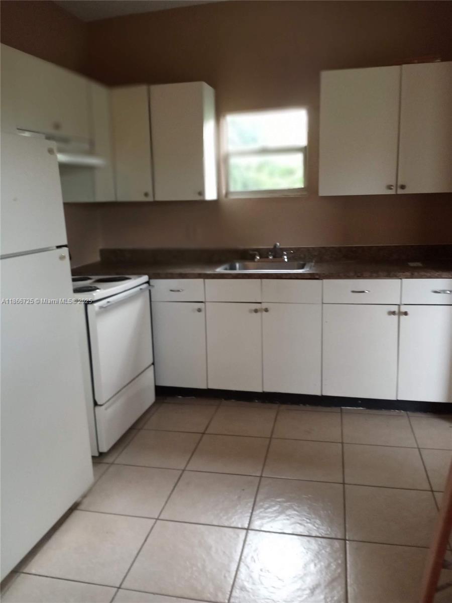   /   sq. ft. $ 2025-08-27 0 Photo