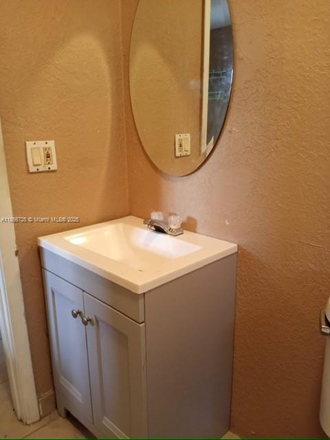   /   sq. ft. $ 2025-08-27 0 Photo