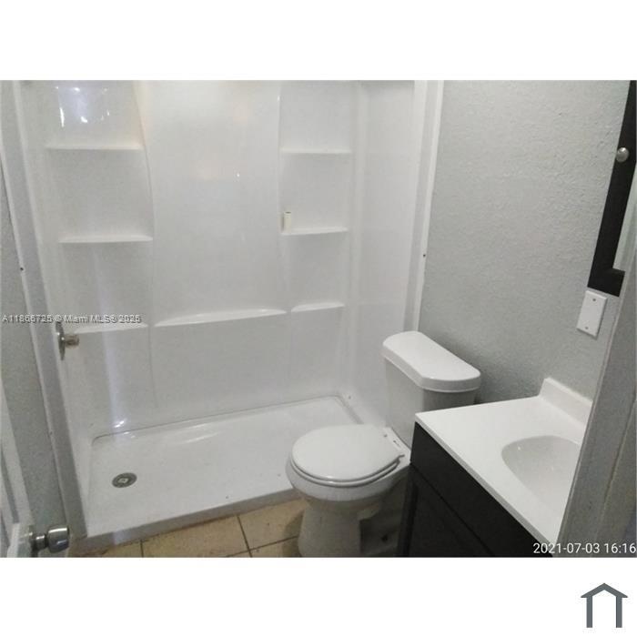   /   sq. ft. $ 2025-08-27 0 Photo