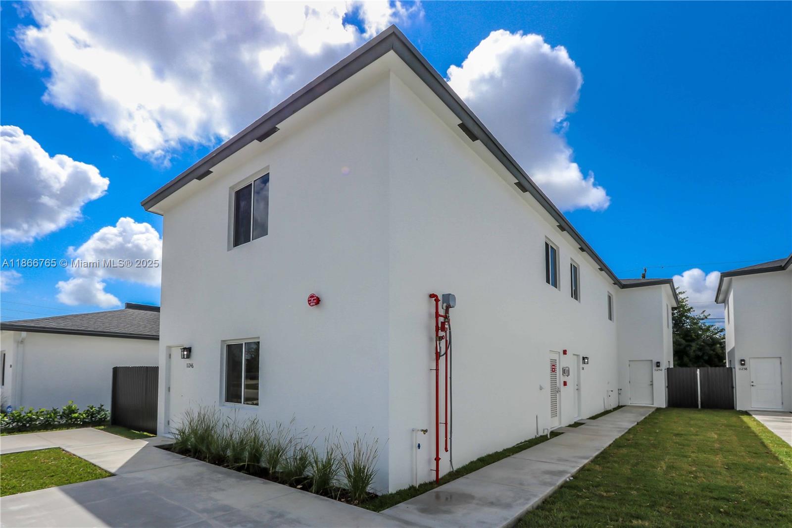 See details / 0 sq. ft. $ 2025-08-27 0 Photo