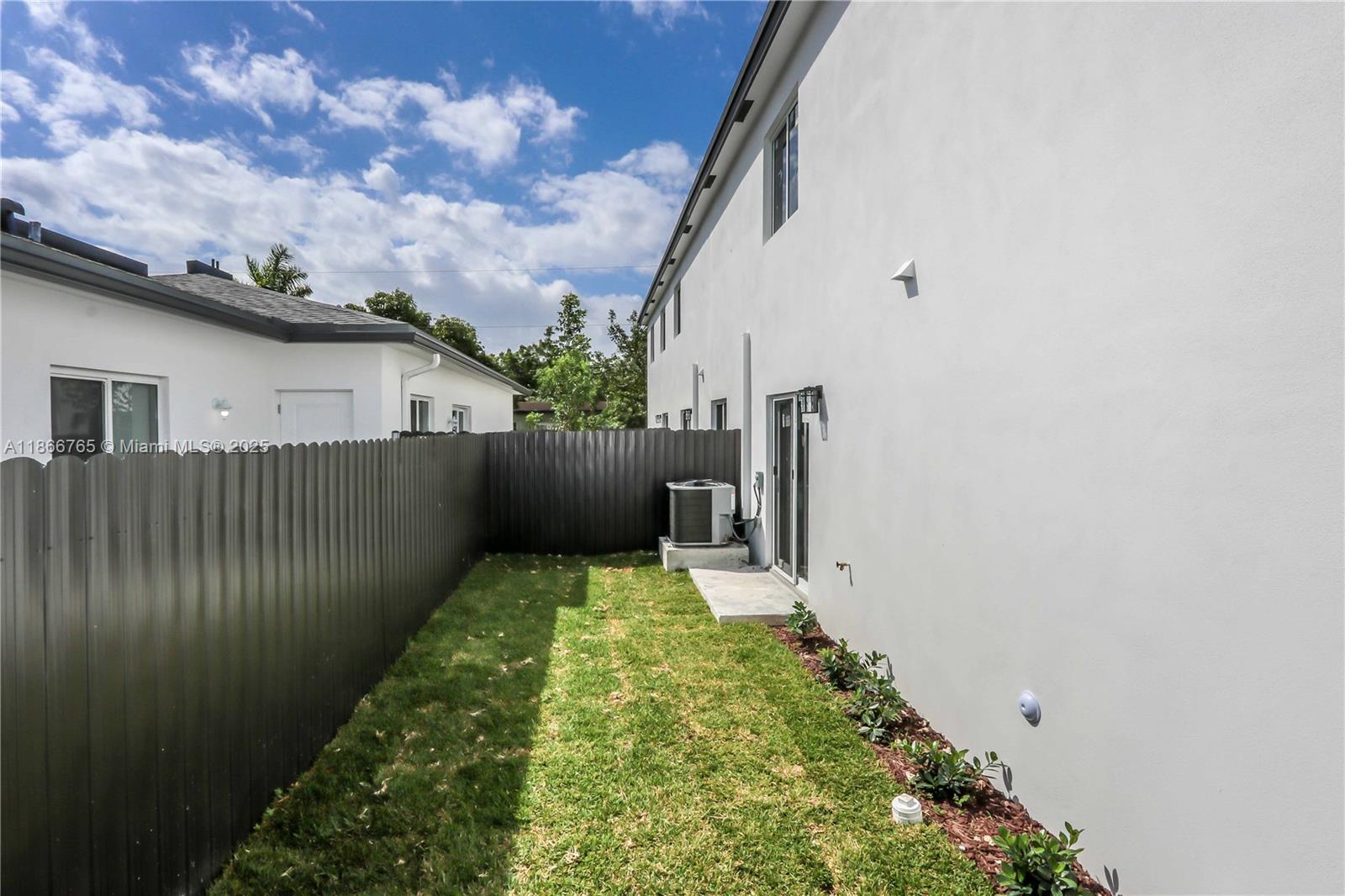 See details / 0 sq. ft. $ 2025-08-27 0 Photo