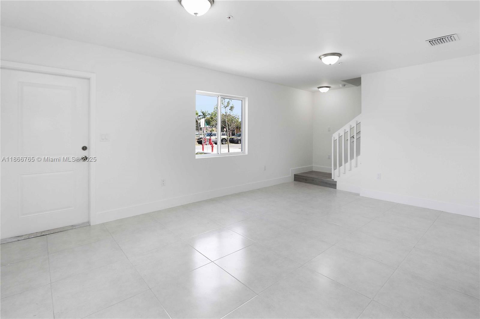 See details / 0 sq. ft. $ 2025-08-27 0 Photo
