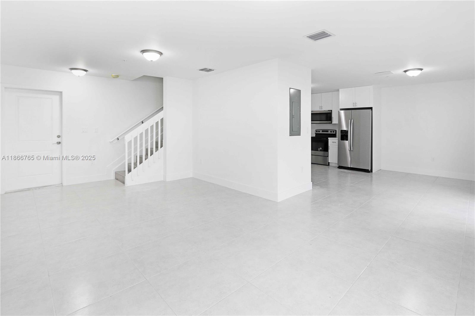 See details / 0 sq. ft. $ 2025-08-27 0 Photo
