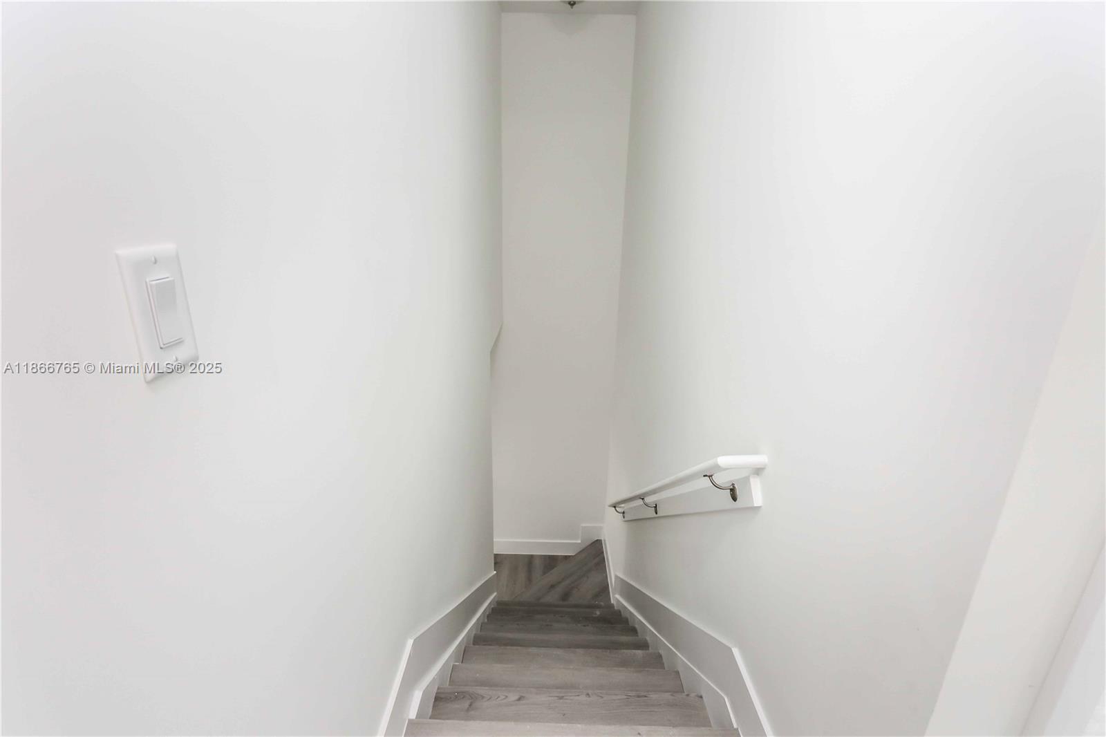 See details / 0 sq. ft. $ 2025-08-27 0 Photo