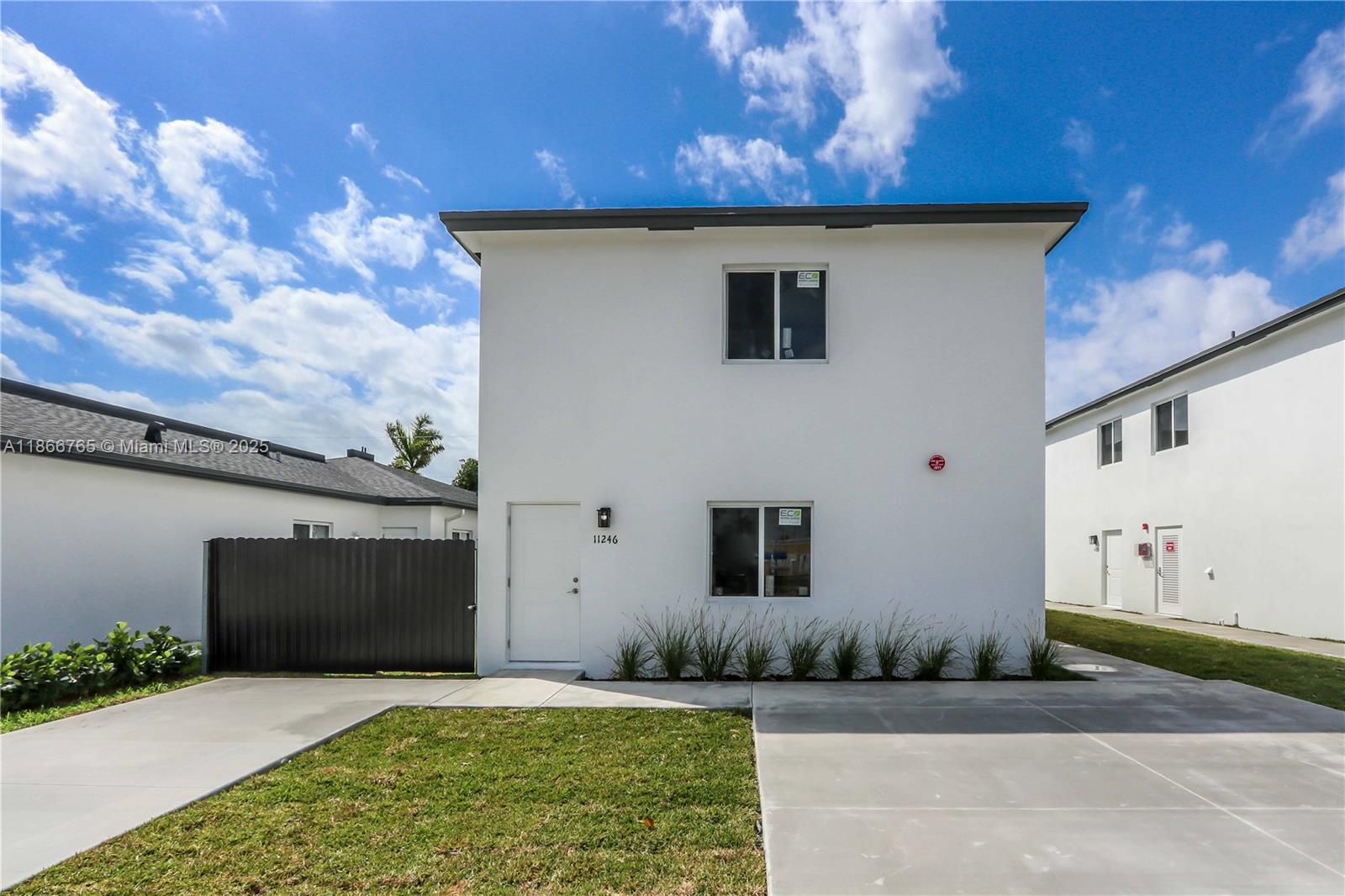 See details / 0 sq. ft. $ 2025-08-27 0 Photo