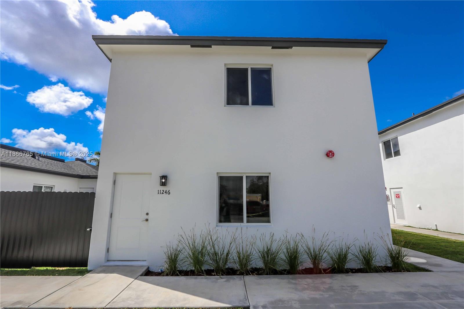 See details / 0 sq. ft. $ 2025-08-27 0 Photo