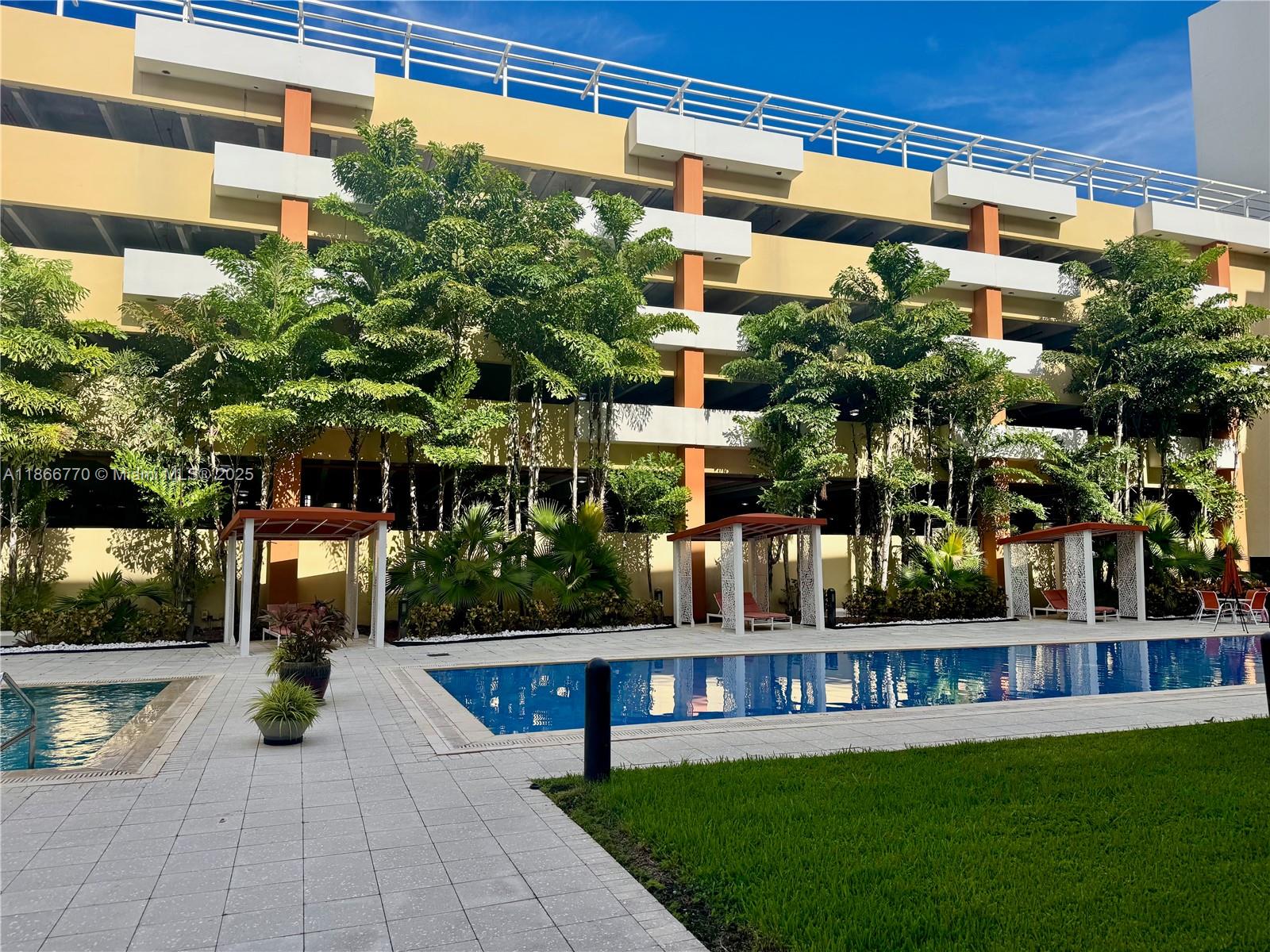 Photo of 2775 187th St  #PH23, Aventura, Florida, 33180 - 