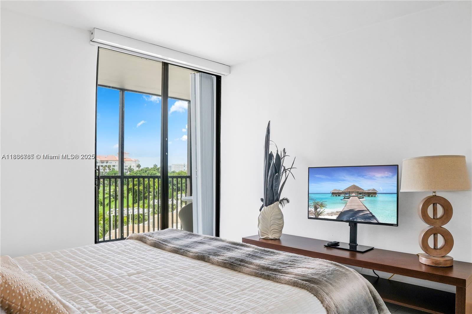 Photo of 20379 Country Club Dr  #536, Aventura, Florida, 33180 - 