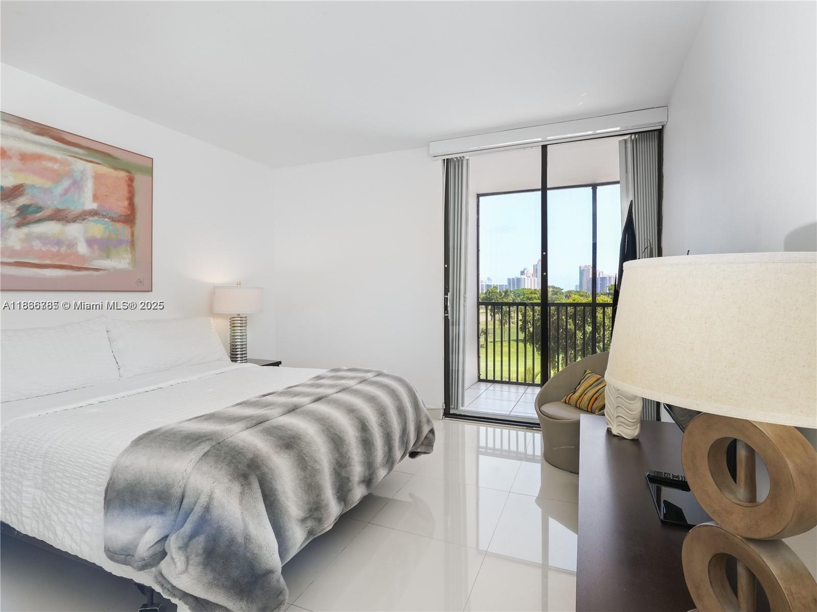 Photo of 20379 Country Club Dr  #536, Aventura, Florida, 33180 - 