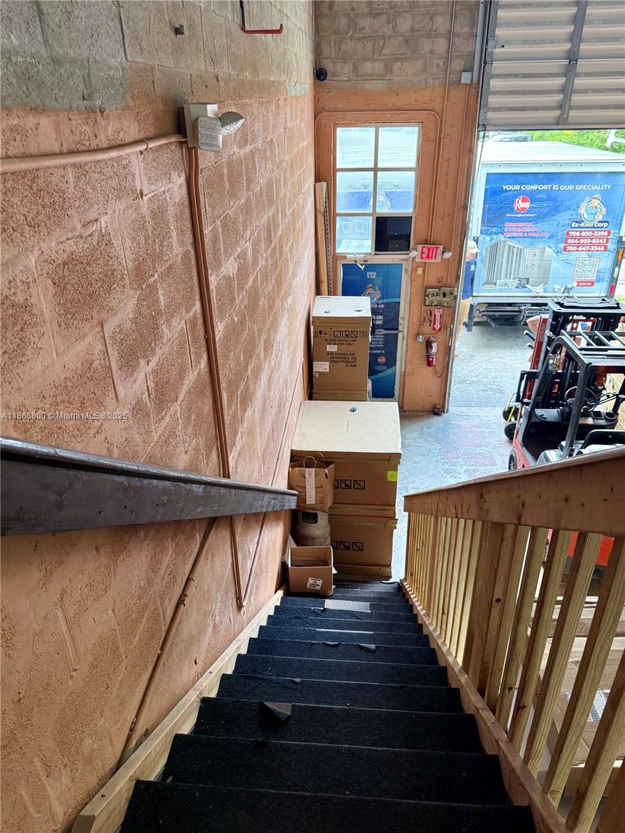 See details 127 / sq. ft. $ 2025-08-28 0 Photo