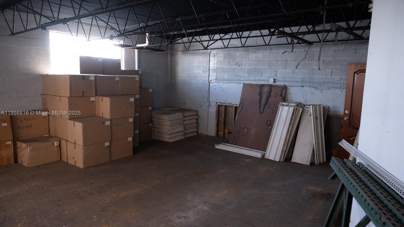   /   sq. ft. $ 2025-08-27 0 Photo