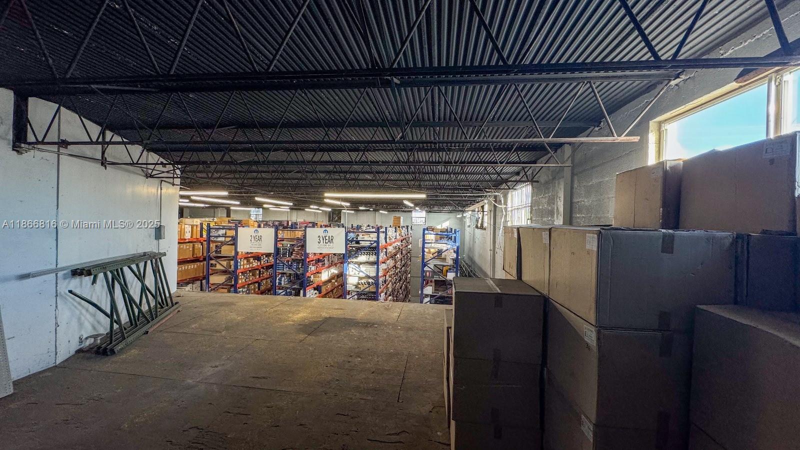   /   sq. ft. $ 2025-08-27 0 Photo
