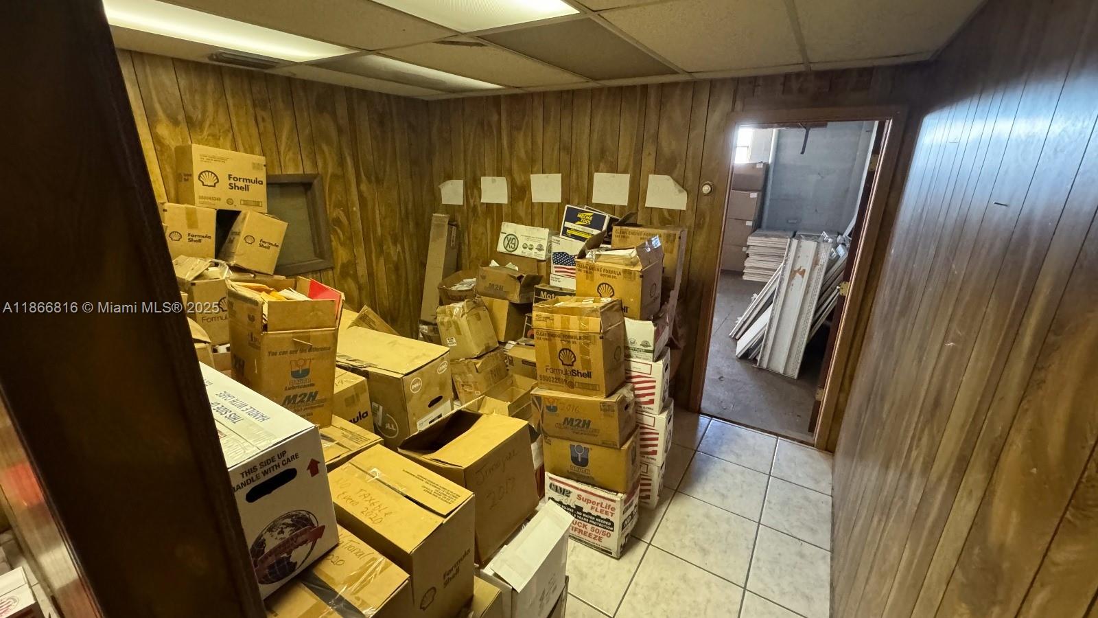   /   sq. ft. $ 2025-08-27 0 Photo