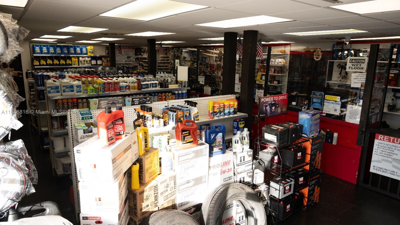   /   sq. ft. $ 2025-08-27 0 Photo