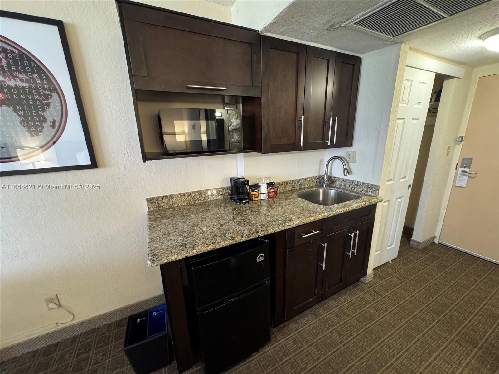 Photo of 19201 Collins Ave #1108, Sunny Isles Beach, Florida, 33160 -