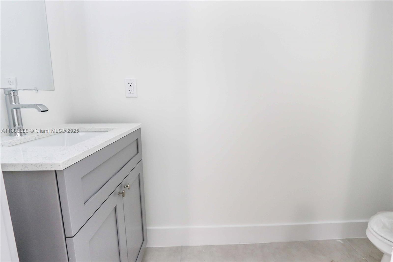   /   sq. ft. $ 2025-08-27 0 Photo