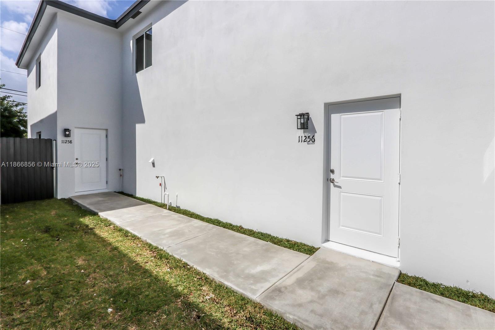   /   sq. ft. $ 2025-08-27 0 Photo