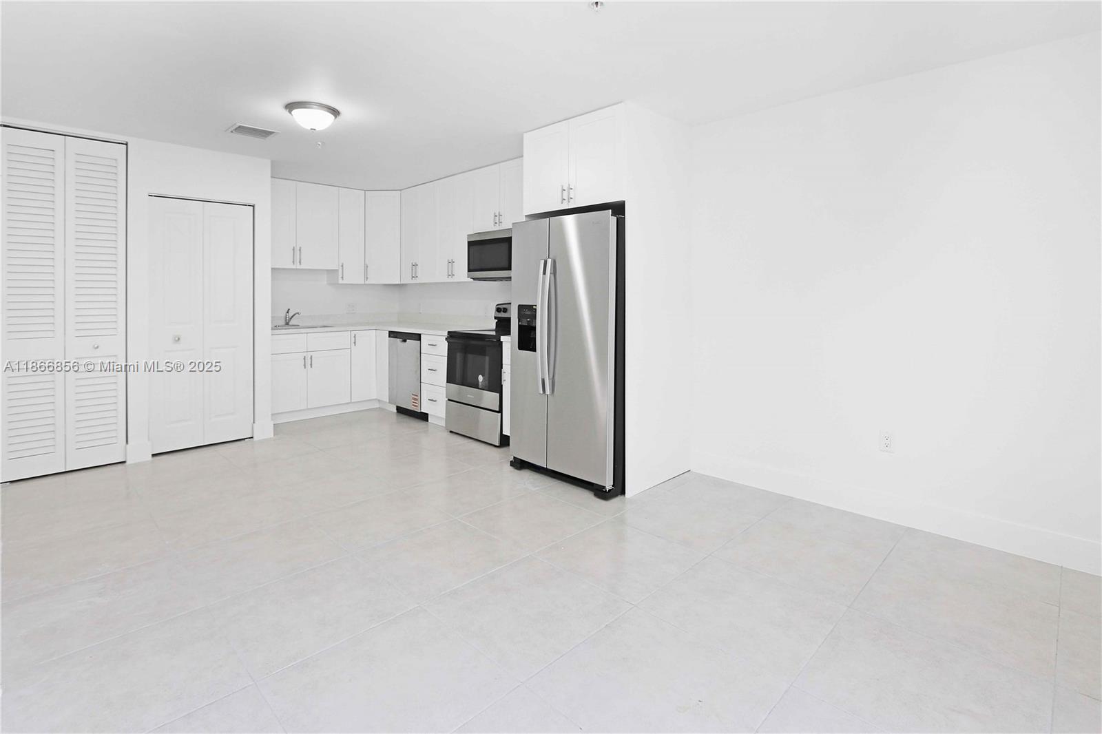   /   sq. ft. $ 2025-08-27 0 Photo