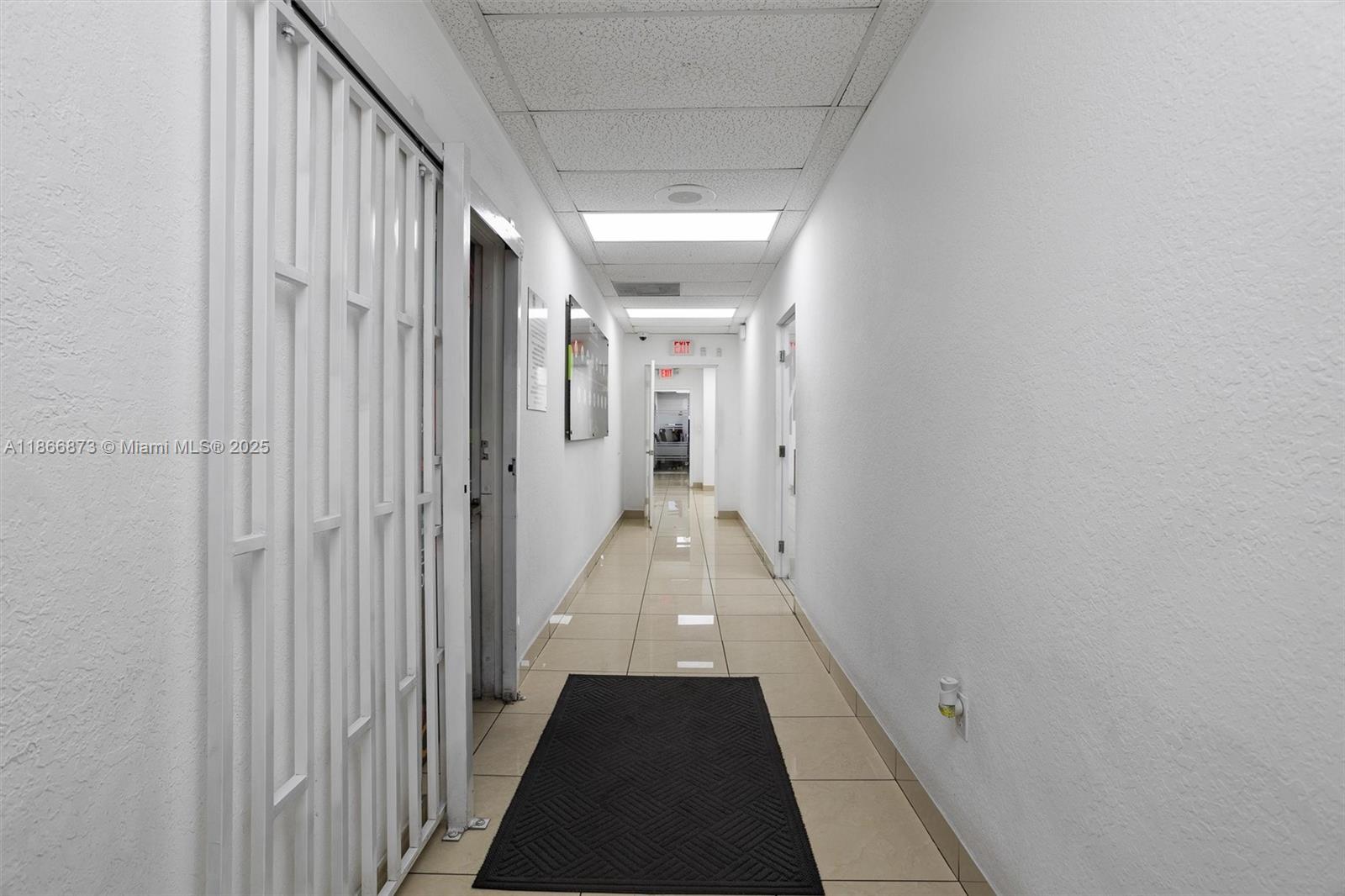   /   sq. ft. $ 2025-08-27 0 Photo