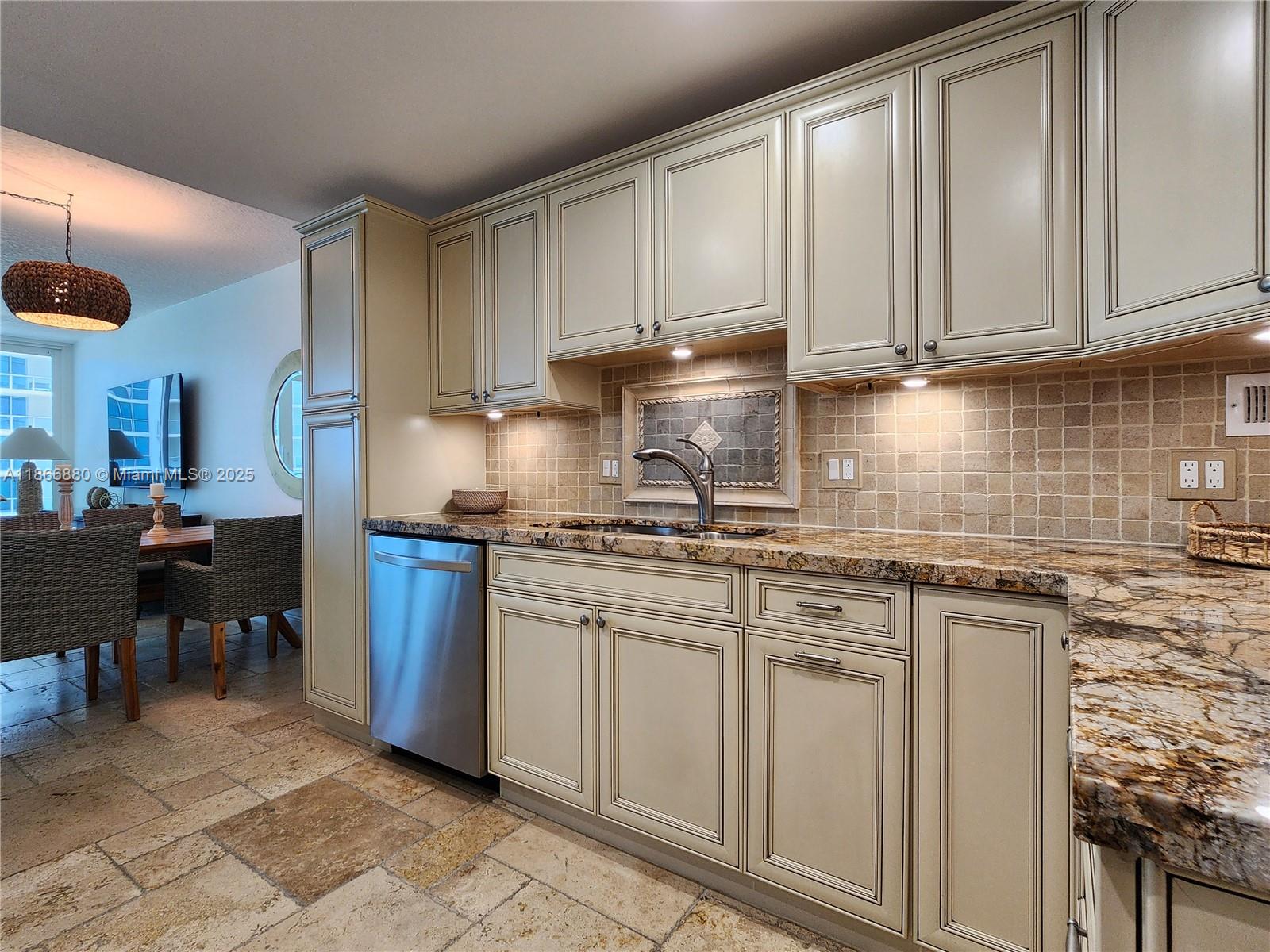 Photo of 3505 Ocean Dr  #708, Hollywood, Florida, 33019 - 