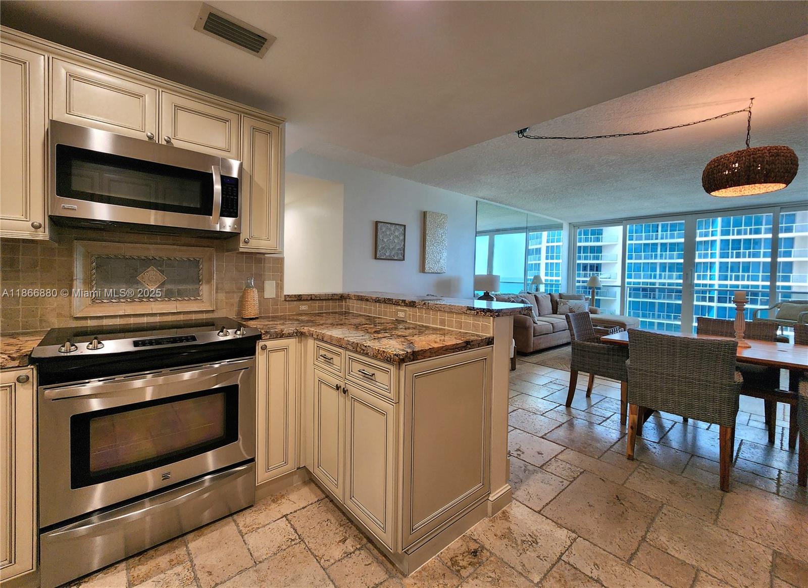 Photo of 3505 Ocean Dr  #708, Hollywood, Florida, 33019 - 