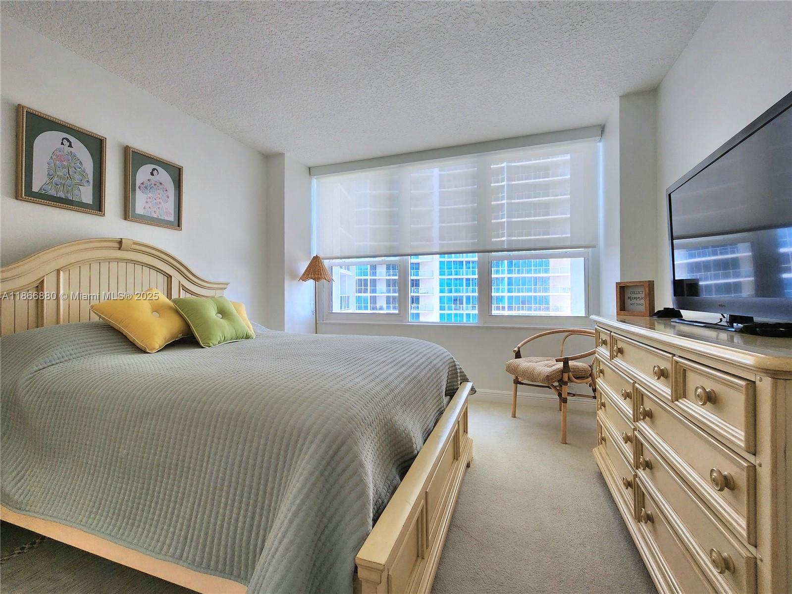 Photo of 3505 Ocean Dr  #708, Hollywood, Florida, 33019 - 
