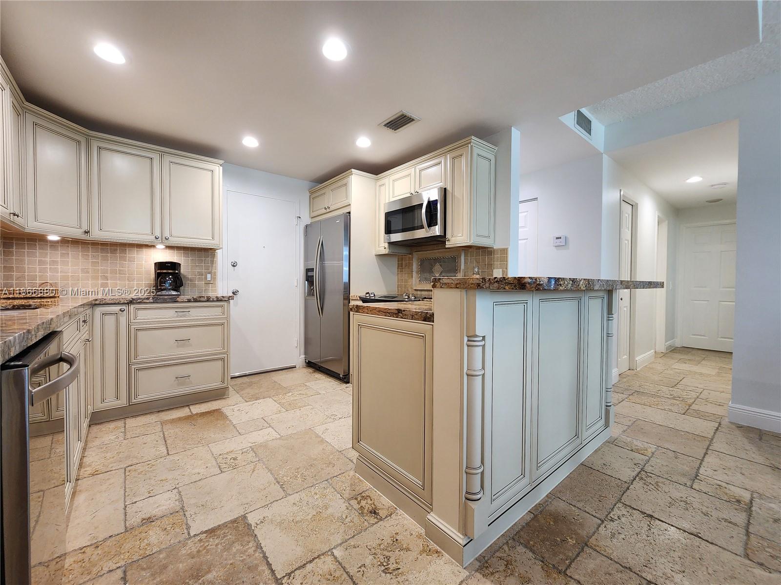 Photo of 3505 Ocean Dr #708, Hollywood, Florida, 33019 -