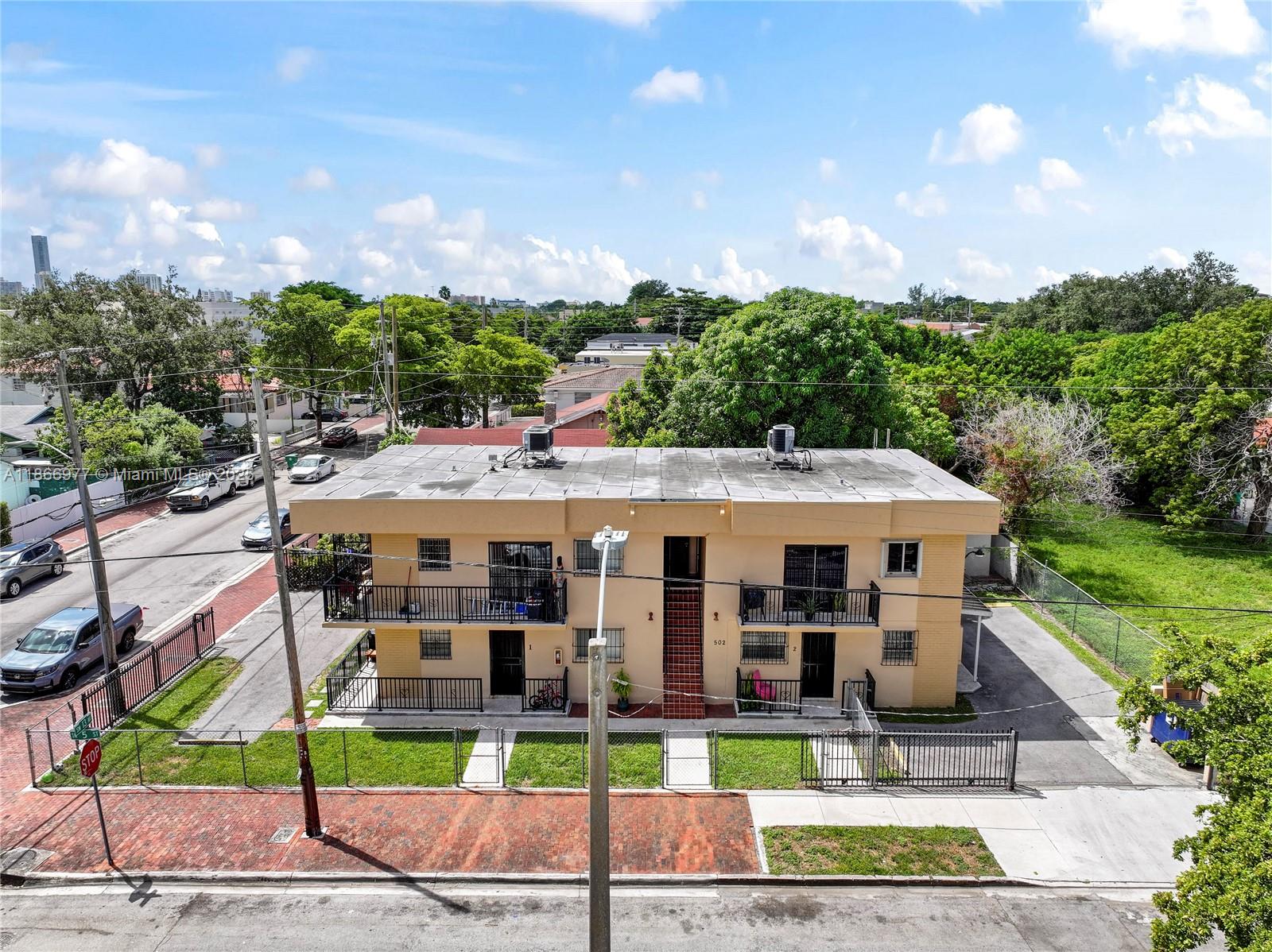 See details / 3264 sq. ft. $ 2025-08-27 0 Photo