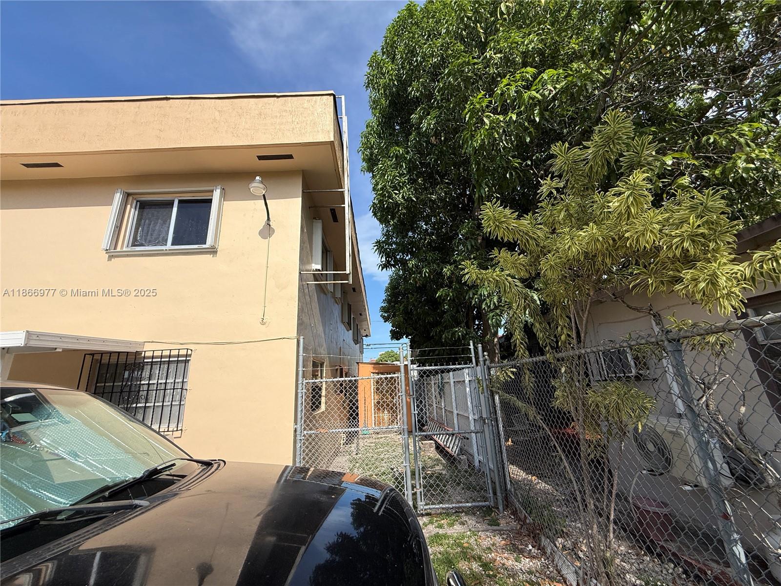 See details / 3264 sq. ft. $ 2025-08-27 0 Photo
