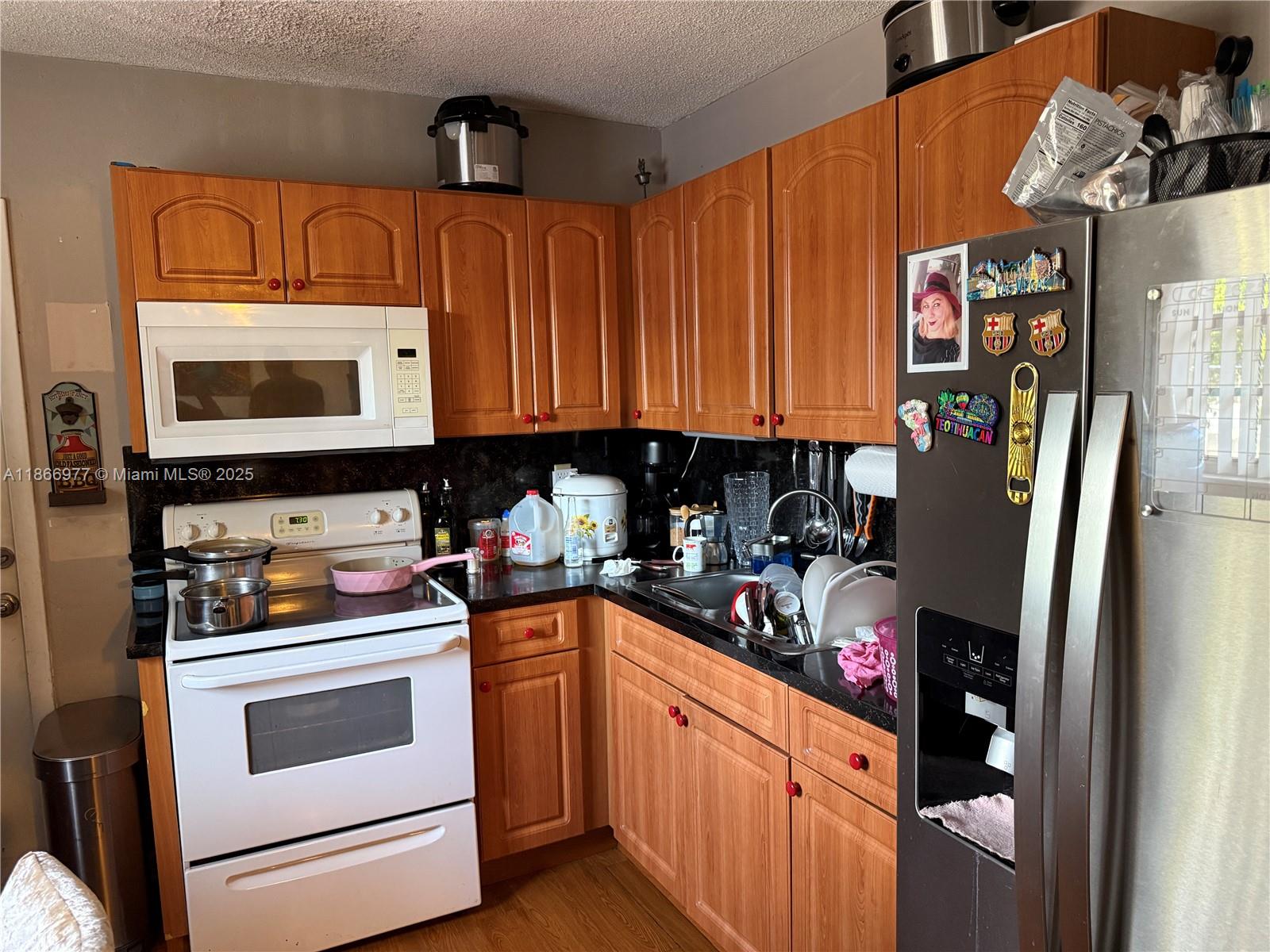 See details / 3264 sq. ft. $ 2025-08-27 0 Photo