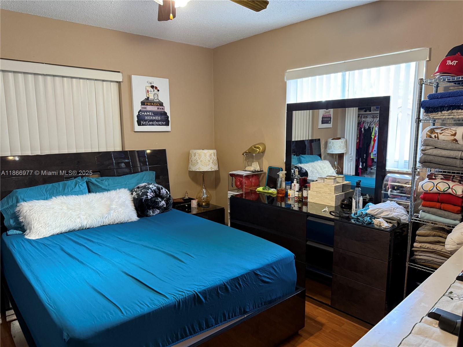 See details / 3264 sq. ft. $ 2025-08-27 0 Photo