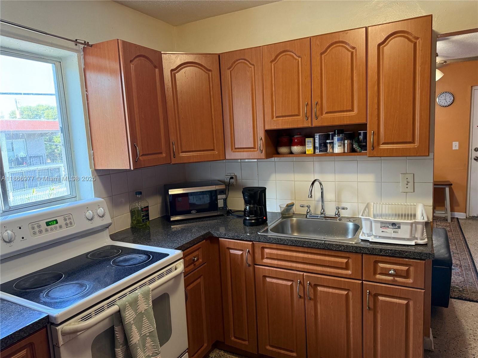 See details / 3264 sq. ft. $ 2025-08-27 0 Photo