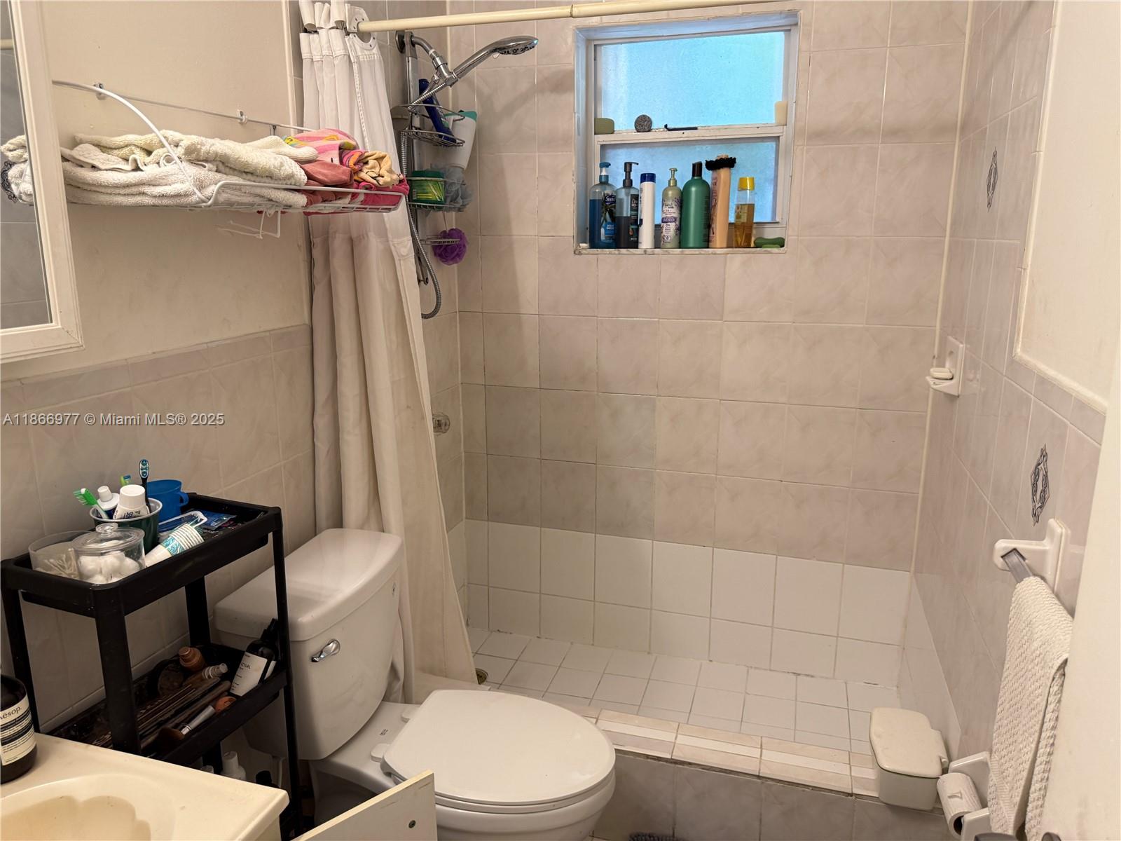 See details / 3264 sq. ft. $ 2025-08-27 0 Photo