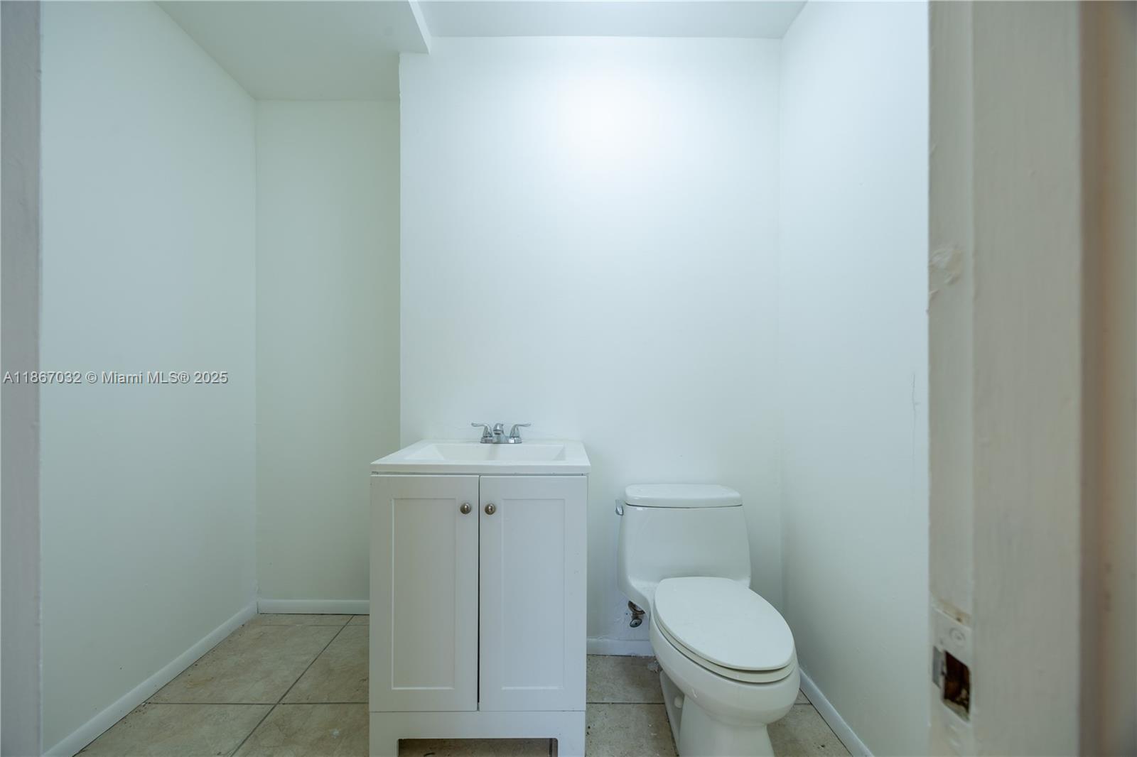 See details / sq. ft. $ 2025-08-28 0 Photo