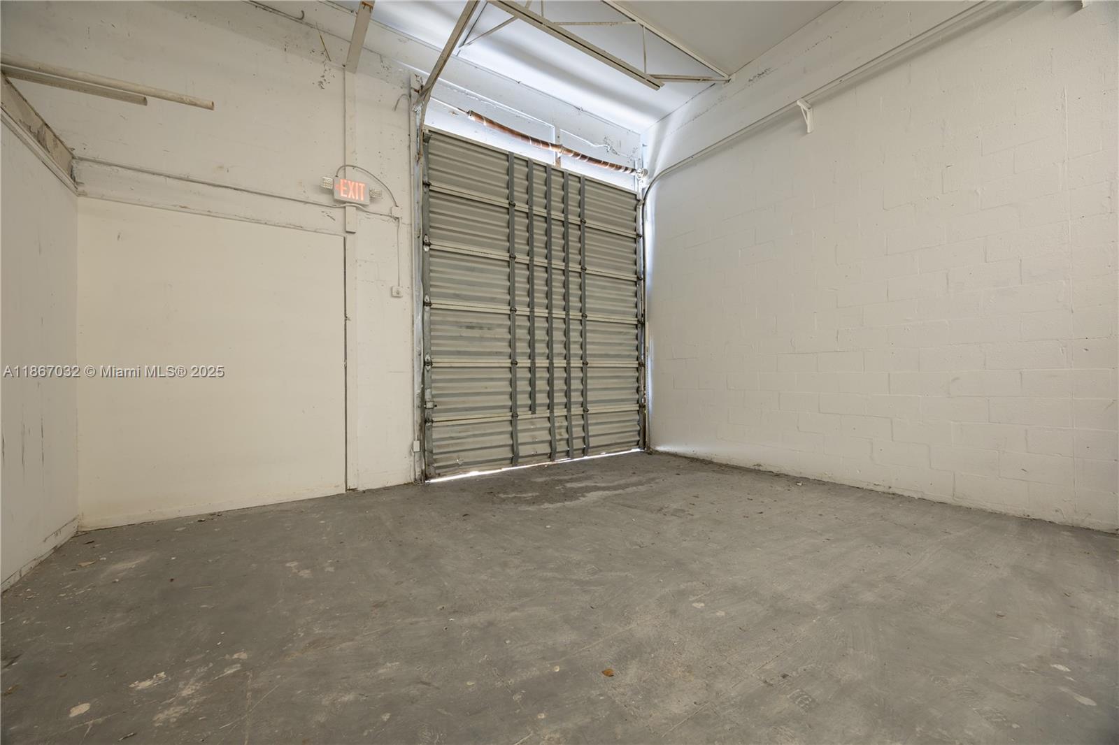 See details / sq. ft. $ 2025-08-28 0 Photo