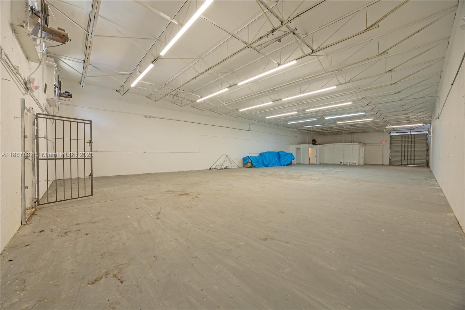 See details / sq. ft. $ 2025-08-28 0 Photo