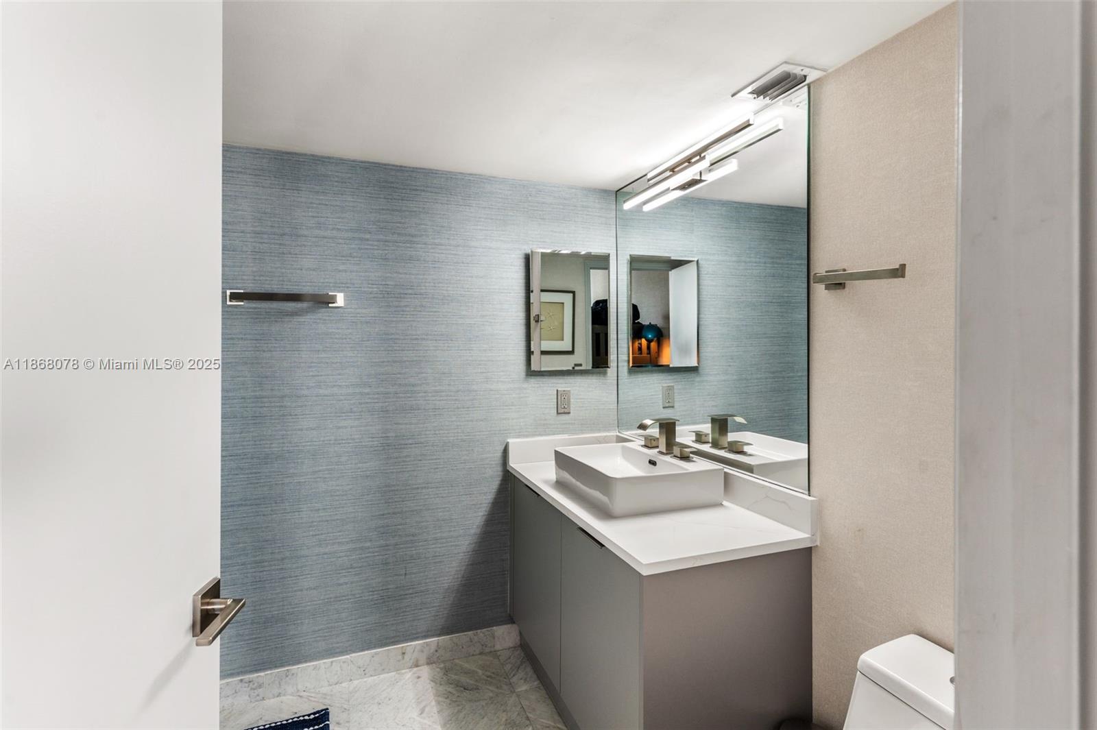 Photo of 16400 Collins Ave  #946, Sunny Isles Beach, Florida, 33160 - 
