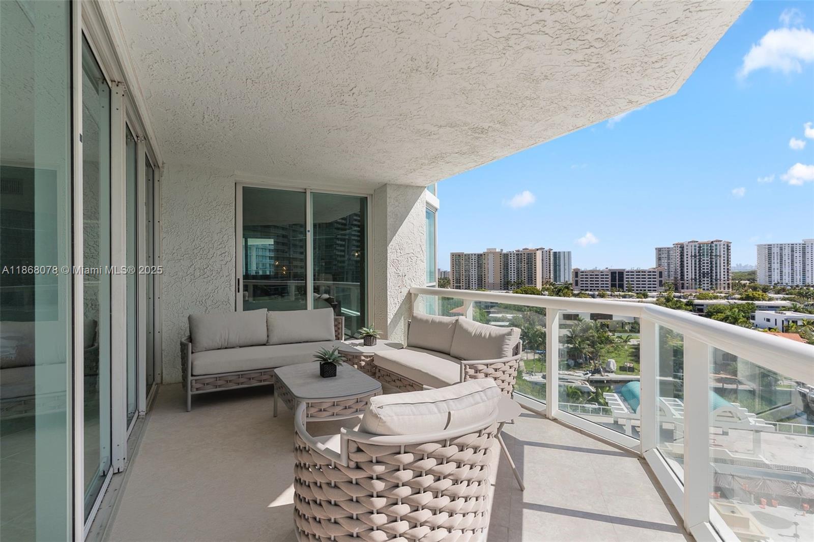 Photo of 16400 Collins Ave  #946, Sunny Isles Beach, Florida, 33160 - 