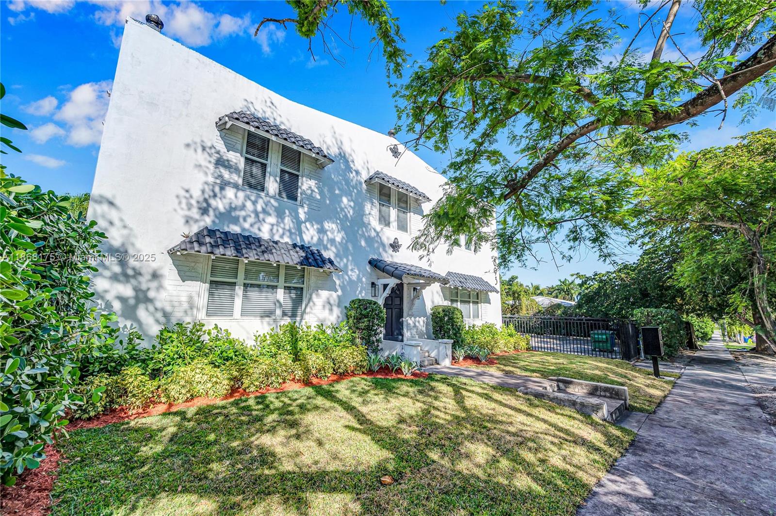 See details / 6614 sq. ft. $ 2025-08-28 0 Photo