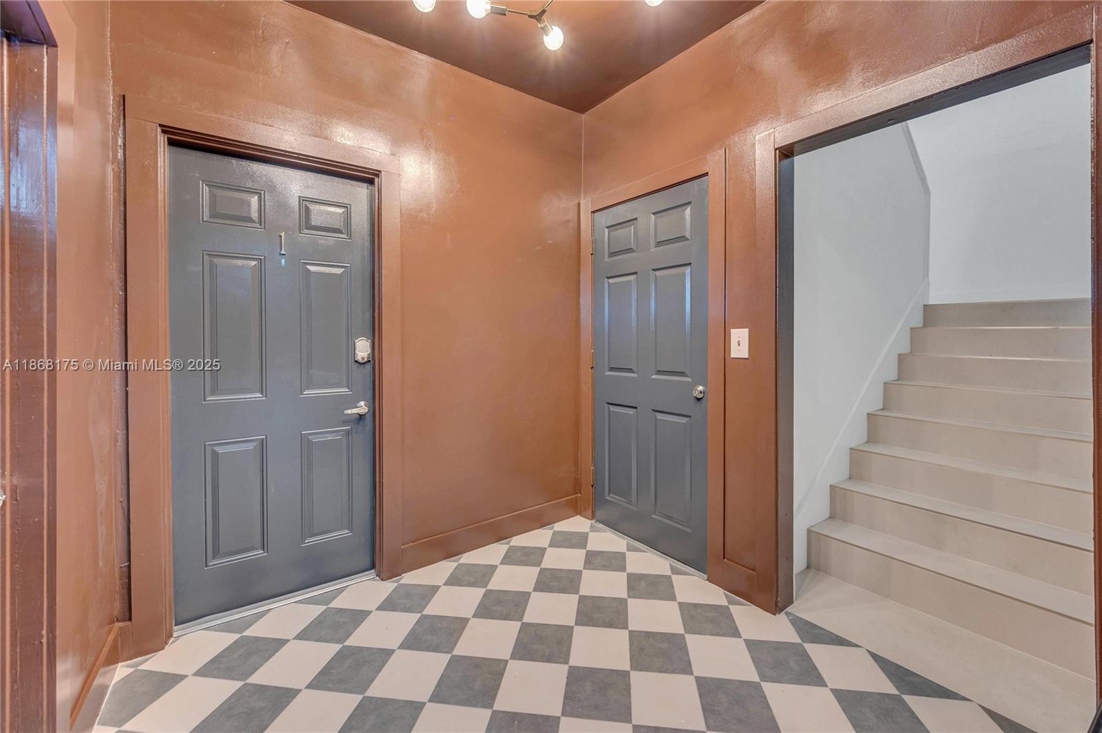 See details / 6614 sq. ft. $ 2025-08-28 0 Photo
