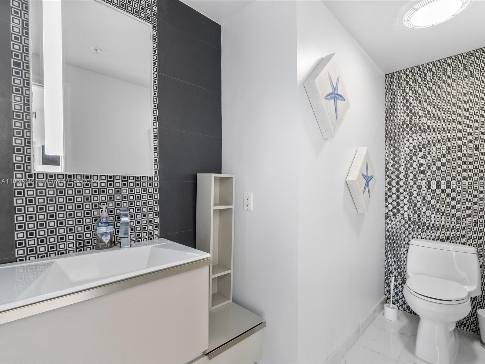 Photo of 6001 Ocean Dr  #1203, Hollywood, Florida, 33019 - 