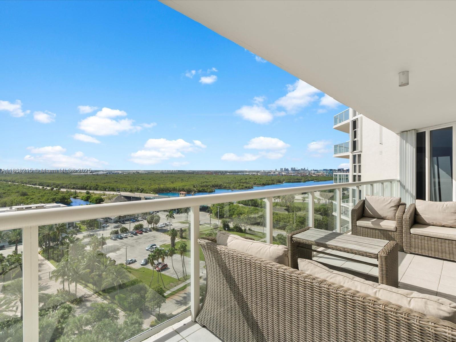 Photo of 6001 Ocean Dr  #1203, Hollywood, Florida, 33019 - 