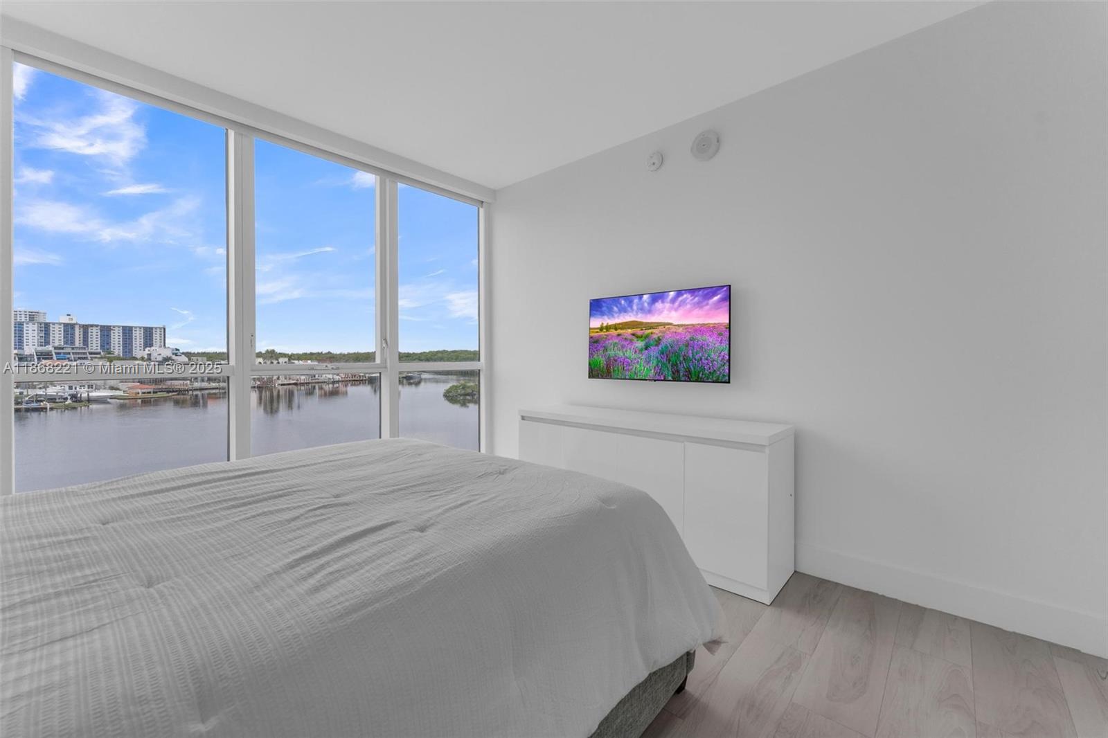 Photo of 400 Sunny Isles Blvd  #419, Sunny Isles Beach, Florida, 33160 - 