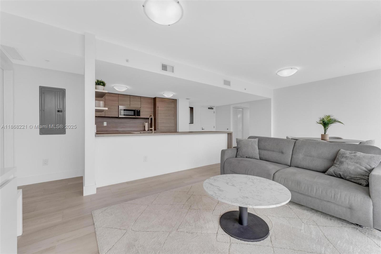 Photo of 400 Sunny Isles Blvd  #419, Sunny Isles Beach, Florida, 33160 - 