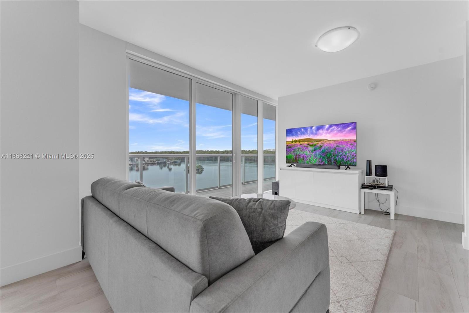 Photo of 400 Sunny Isles Blvd  #419, Sunny Isles Beach, Florida, 33160 - 