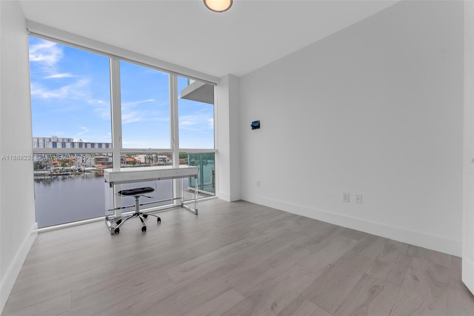Photo of 400 Sunny Isles Blvd  #419, Sunny Isles Beach, Florida, 33160 - 